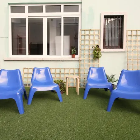 Central Terrace In For Groups Lisboa