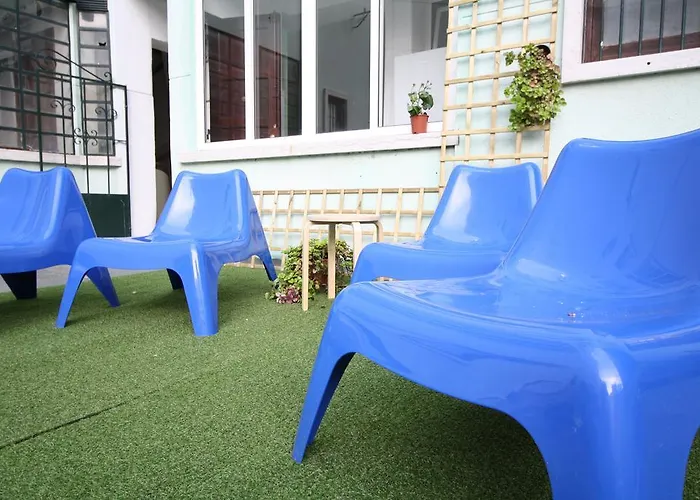 Terrace In For Groups Apartment Lissabon