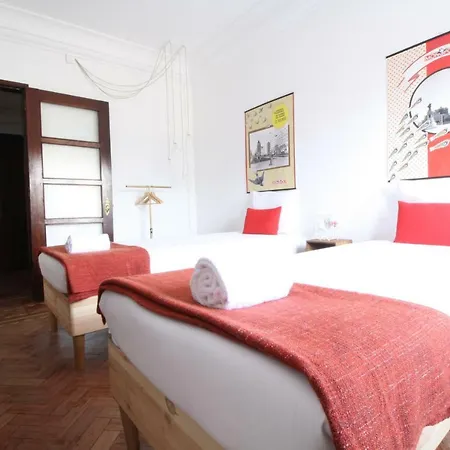 Terrace In For Groups Lisboa